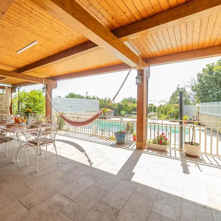 Venere Pool Villa